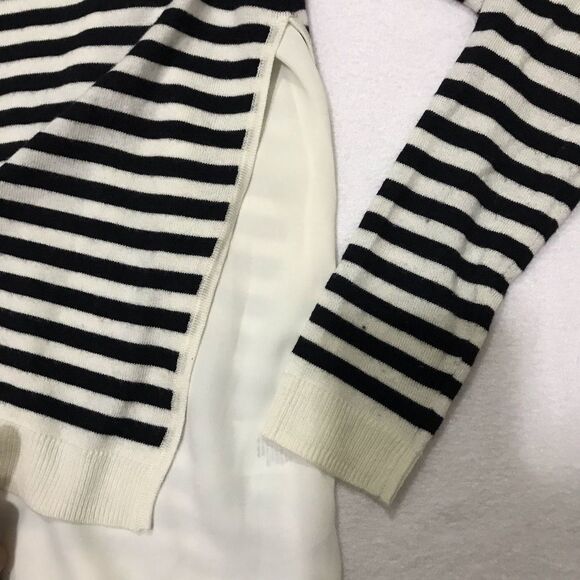 Striped V-Neck Sweater - Black and White - Picture 4 of 9